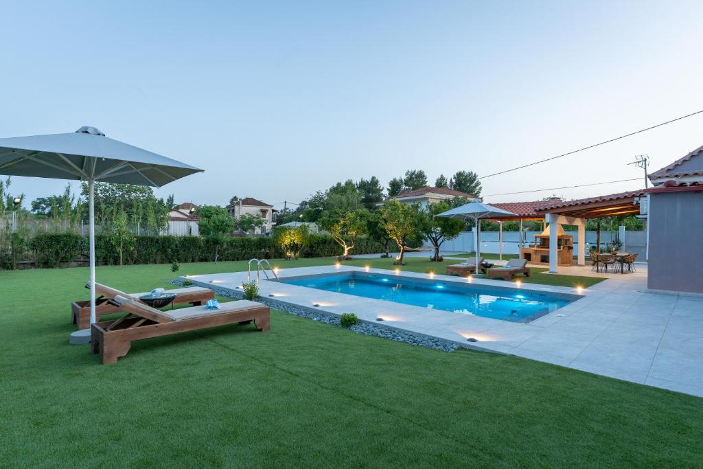 Private Pool Retreat - Georgia's Garden Oasis - Villa De Trois Chambres