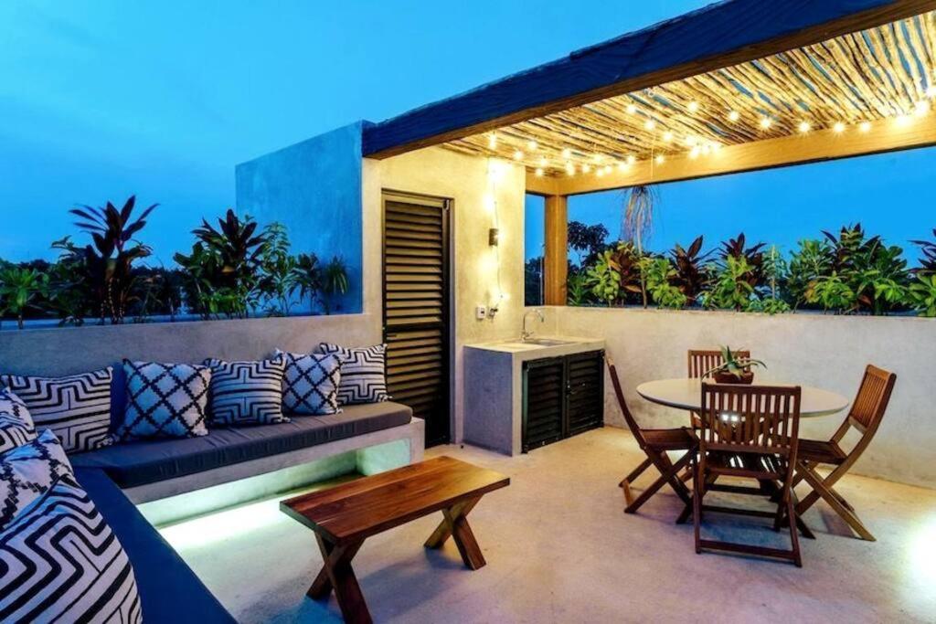 Curated visual reference: Picture Idea: Stylish Penthouse With Private Rooftop In La Veleta Tulum