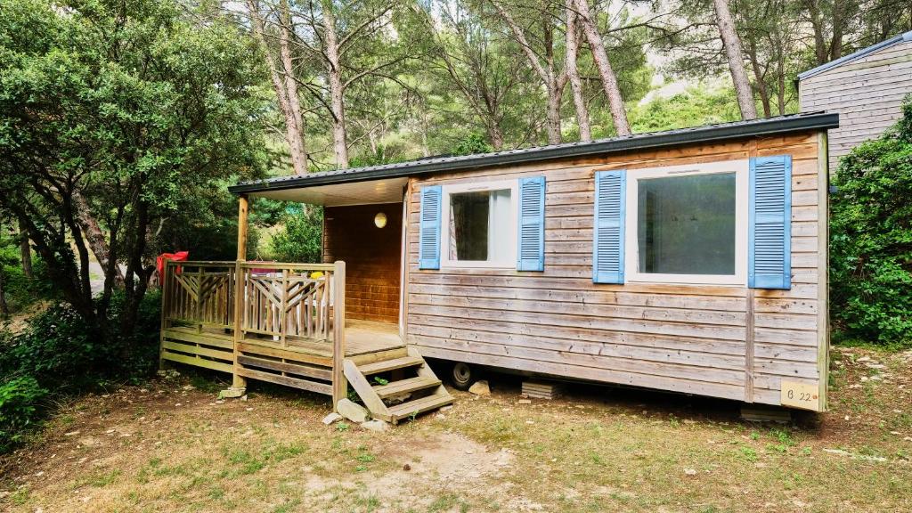 Camping de la Valle Heureuse, Orgon (prezzi aggiornati per il 2026)