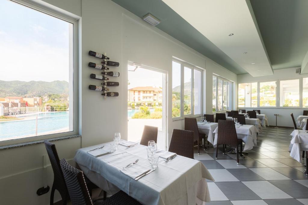 Restaurace v ubytování Ai Pozzi Village Resort & SPA