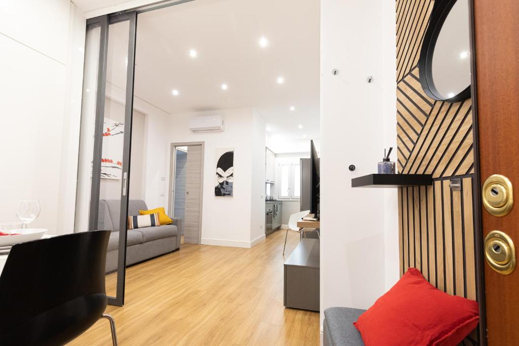 GES House Roma