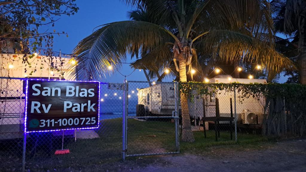 San Blas RV Park Frente al mar