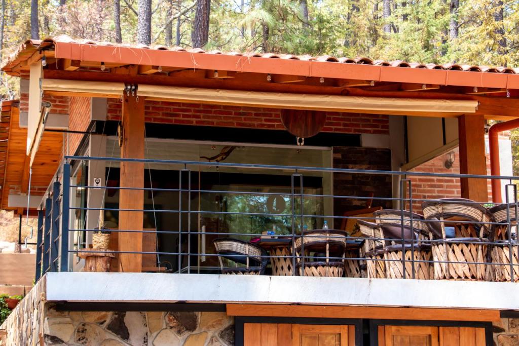 Balkón nebo terasa v ubytování Luahara Glamping Tapalpa - Domo Natural Experience