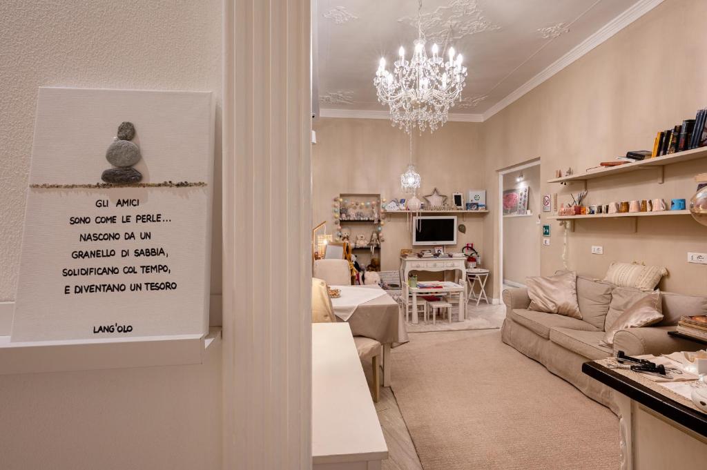Kuchyň nebo kuchyňský kout v ubytování Your House Rooms