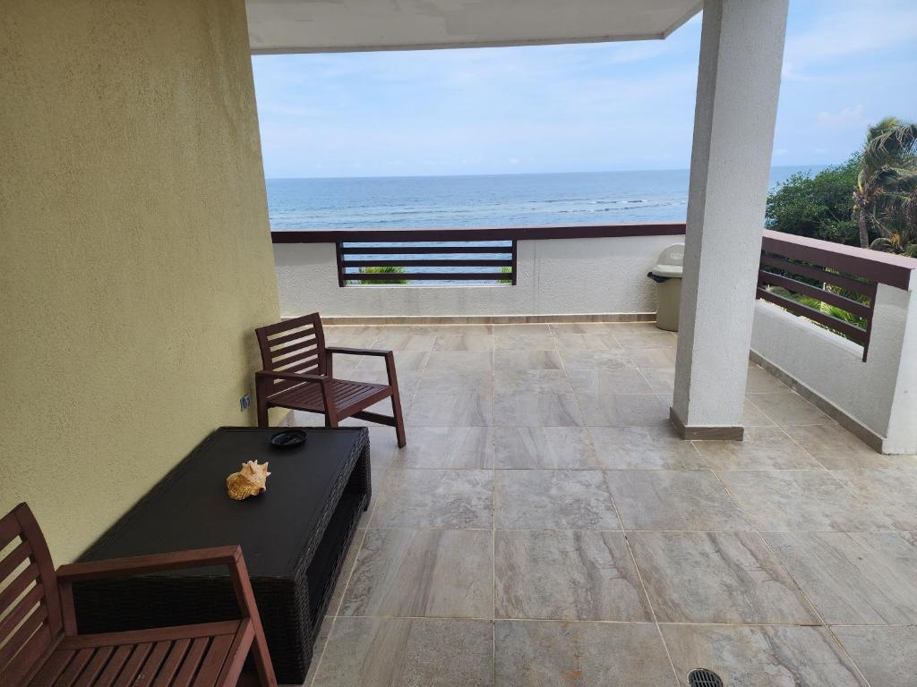 Balkón nebo terasa v ubytování OCEAN FRONT, Las Palmas, Villa 1320
