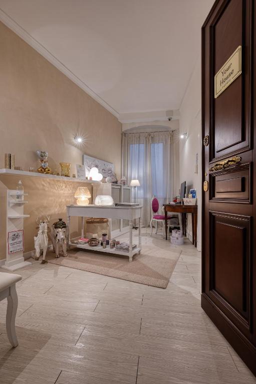 Posezení v ubytování Your House Rooms