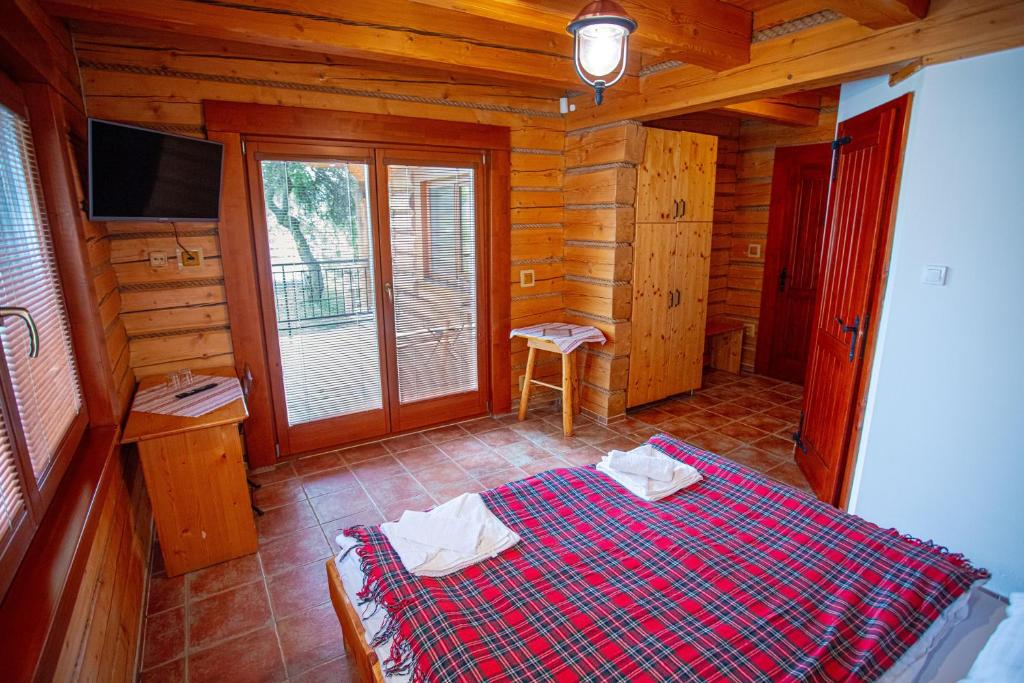 Letto o letti in una camera di Penzion Oravsky Zrub