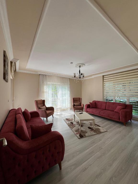 Yavuz Luxury Apartments - Apartment With Balcony