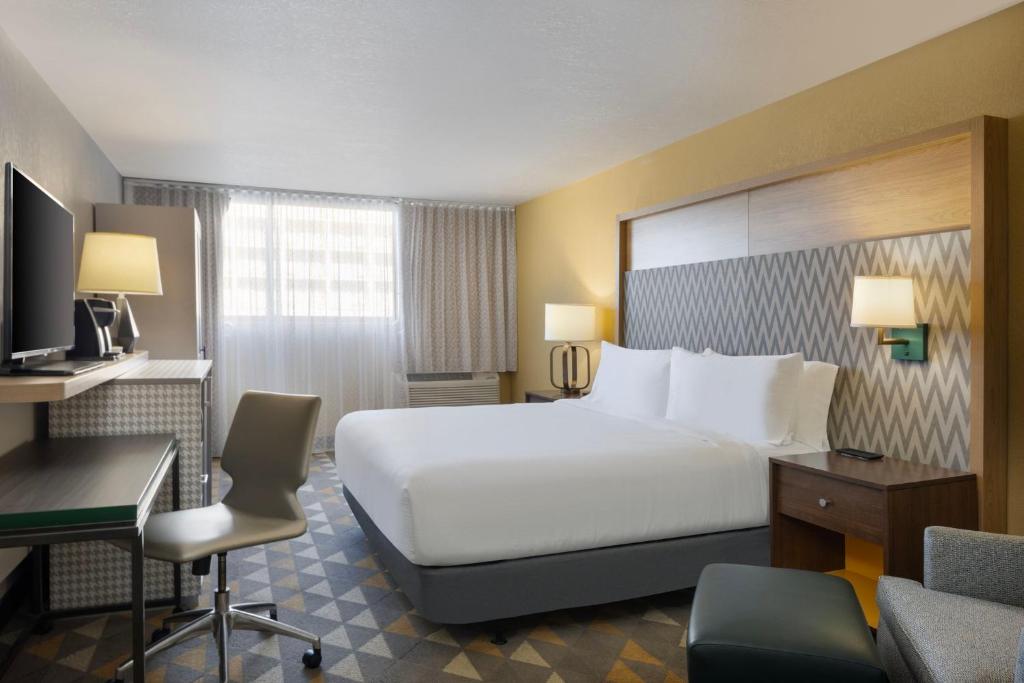 Holiday Inn & Suites Orlando SW - Celebration Area, an IHG Hotel - King Room - Audizione Accessibile/non Fumatori