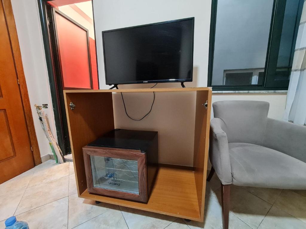 TV a/nebo společenská místnost v ubytování Hotel La Villa
