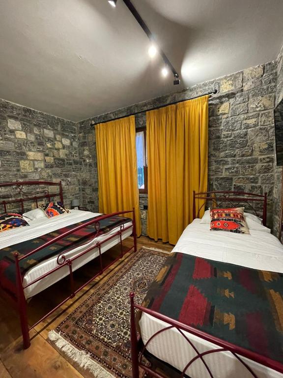 Postel nebo postele na pokoji v ubytování Helga's Guesthouse