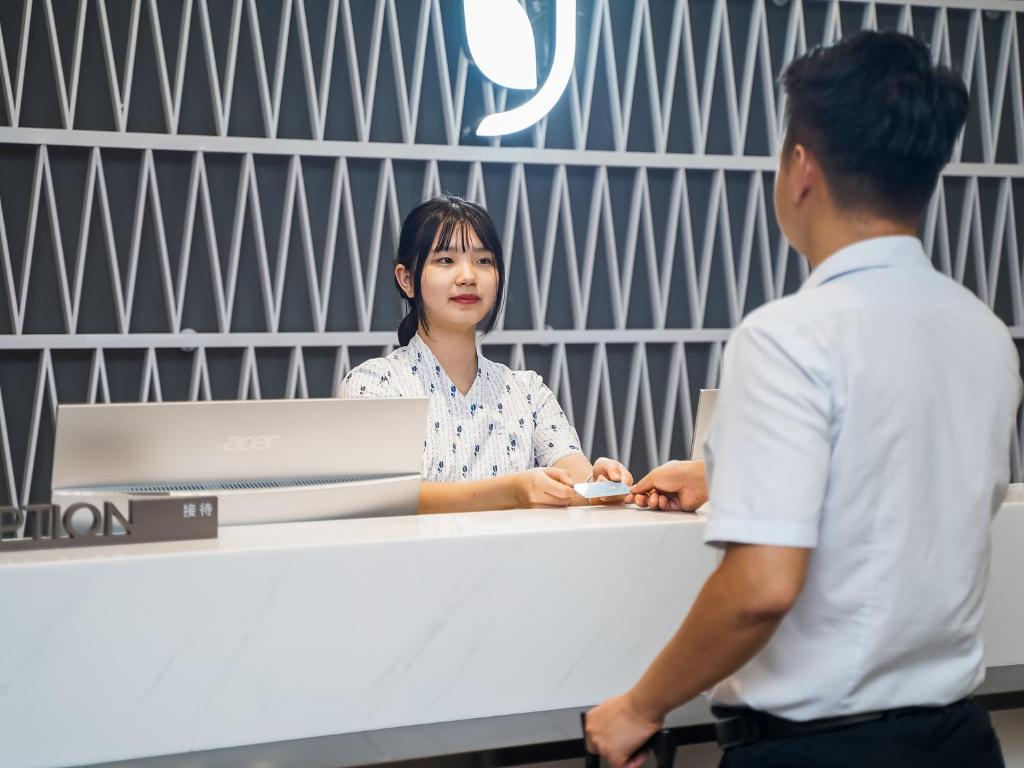 Majutusasutuse Country Inn & Suite by Radisson, Guangzhou Huadu Shiling külastajad
