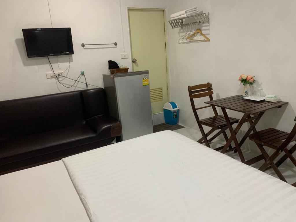 TV a/nebo společenská místnost v ubytování D Heart Homestay