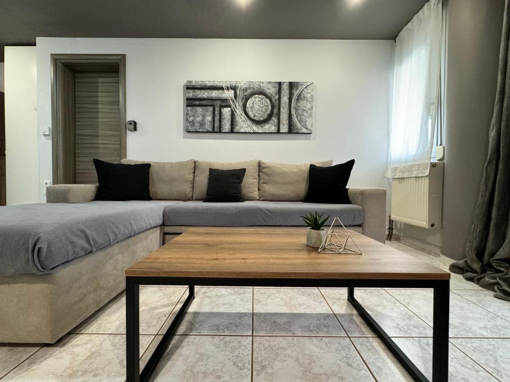 Część wypoczynkowa w obiekcie Top Line & Modern Apartments in Ioannina