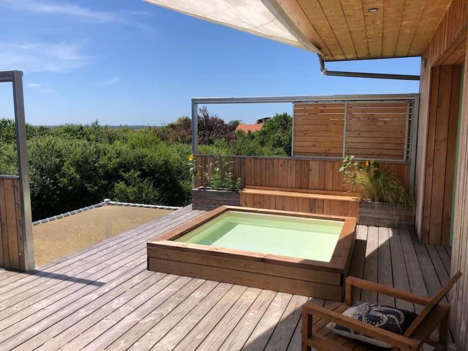 Photo de la galerie de l'établissement Pilotis Estuaire, à Talais