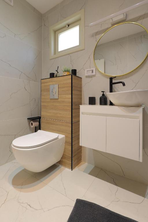 Bagno di אחוזת דולב-הצימר