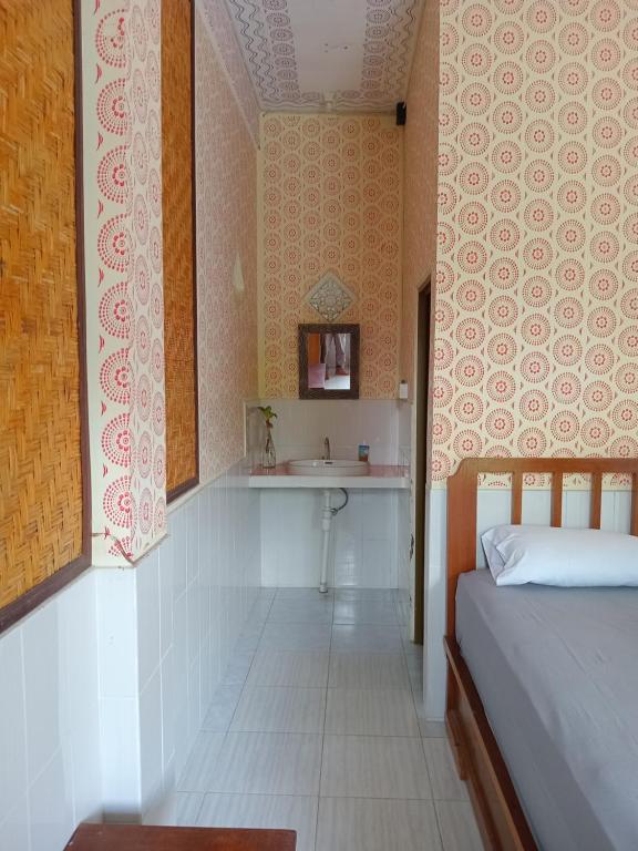 Kanaya Homestay & Warung Heaven - 3