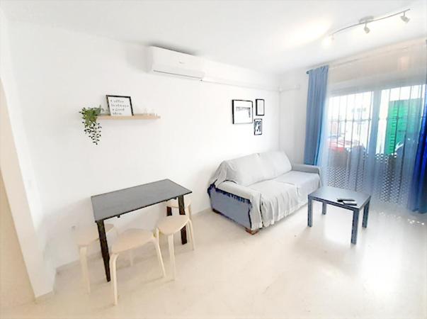 Postel nebo postele na pokoji v ubytování Apartamento Sorolla Benalmádena