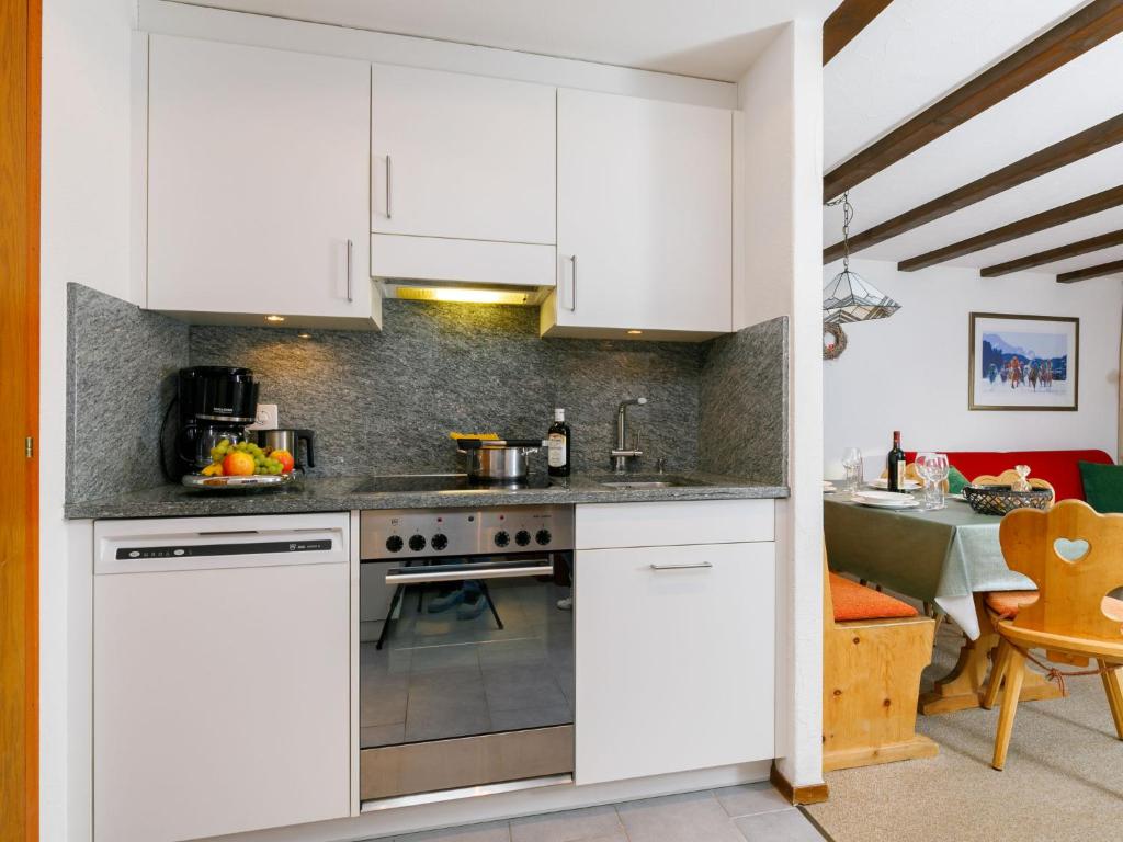Apartment Residenza Chesa Margun 67-3 by Interhome