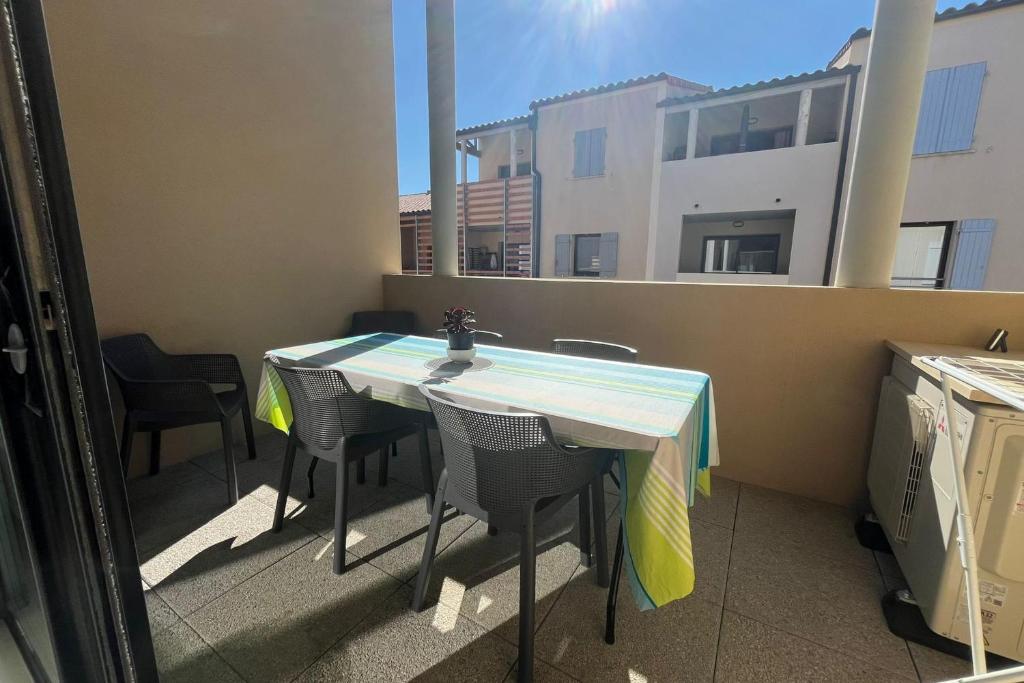 Μπαλκόνι ή βεράντα στο Nice and cozy apartment in the heart of Leucate