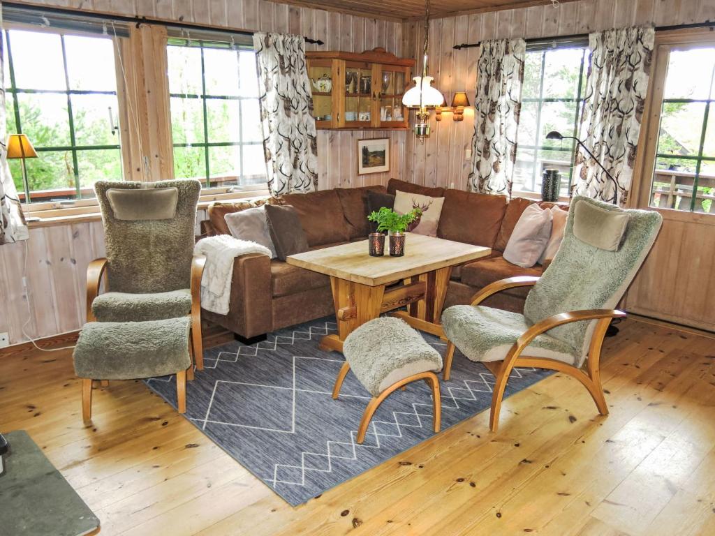 Posezení v ubytování Holiday Home Skafjellstoga by Interhome