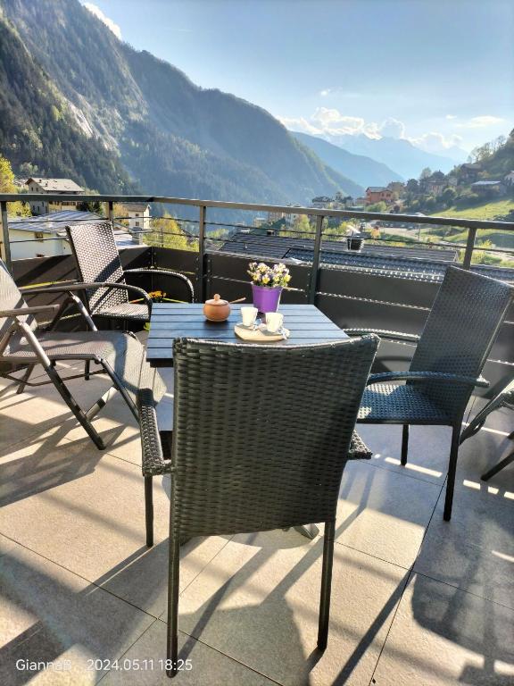 Nespecifikovaný výhled na hory nebo výhled na hory při pohledu z bed and breakfast