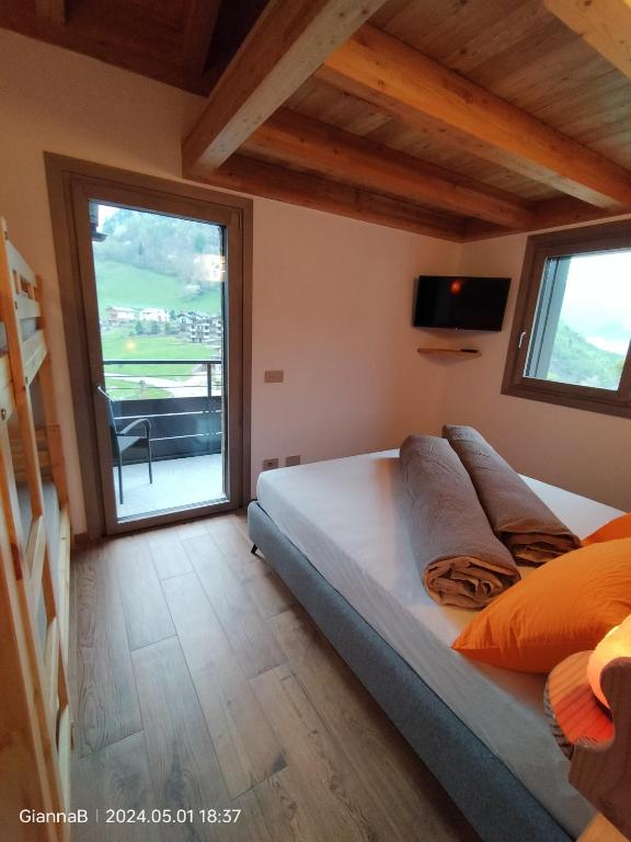 beb Aria di Montagna - Habitación Familiar Con Balcón