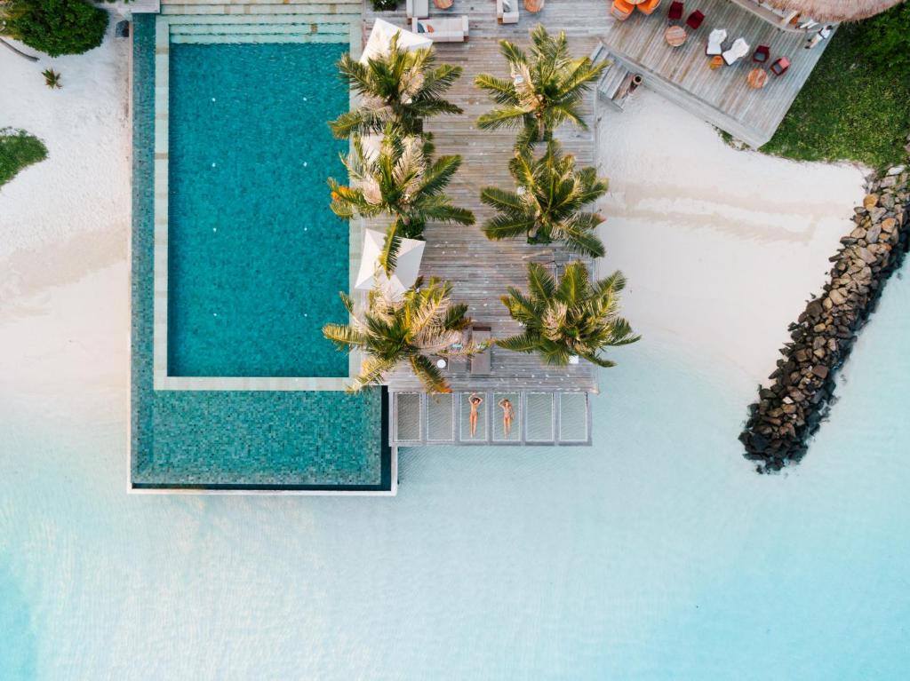 Intercontinental Maldives Maamunagau Resort with Club benefits by IHG - View 34