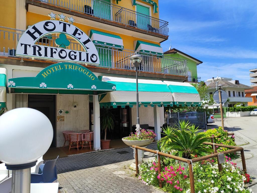 Budova, kde se hotel nachází