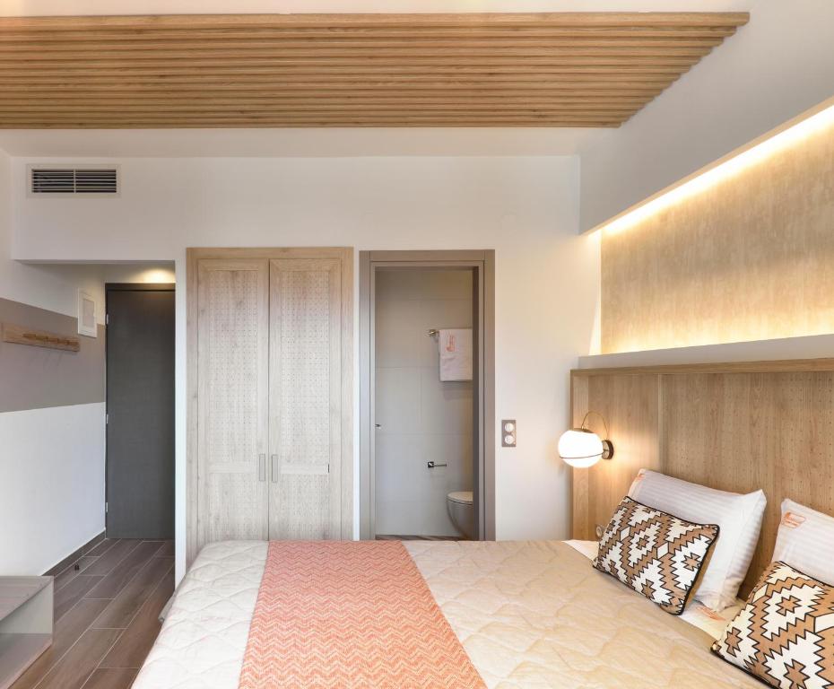 CORYLUS Luxury Rooms & Suites - 1