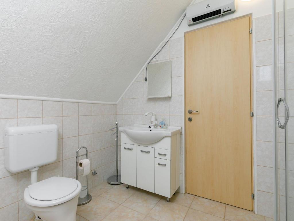 Koupelna v ubytování Apartment Kemping by Interhome