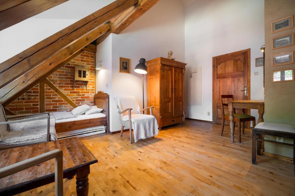 Dom Gościnny Stara Szkoła - Habitación Triple
