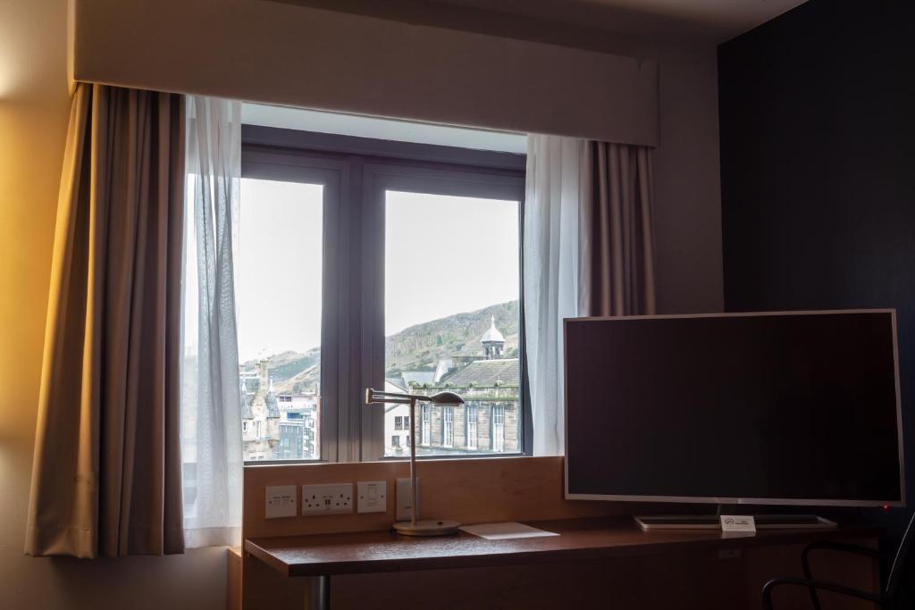Holiday Inn Express Edinburgh – Royal Mile by IHG - Resim 37