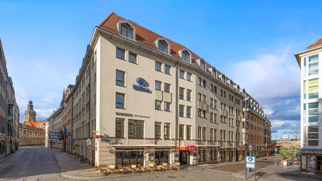 Hilton Dresden an der Frauenkirche - Resim 5