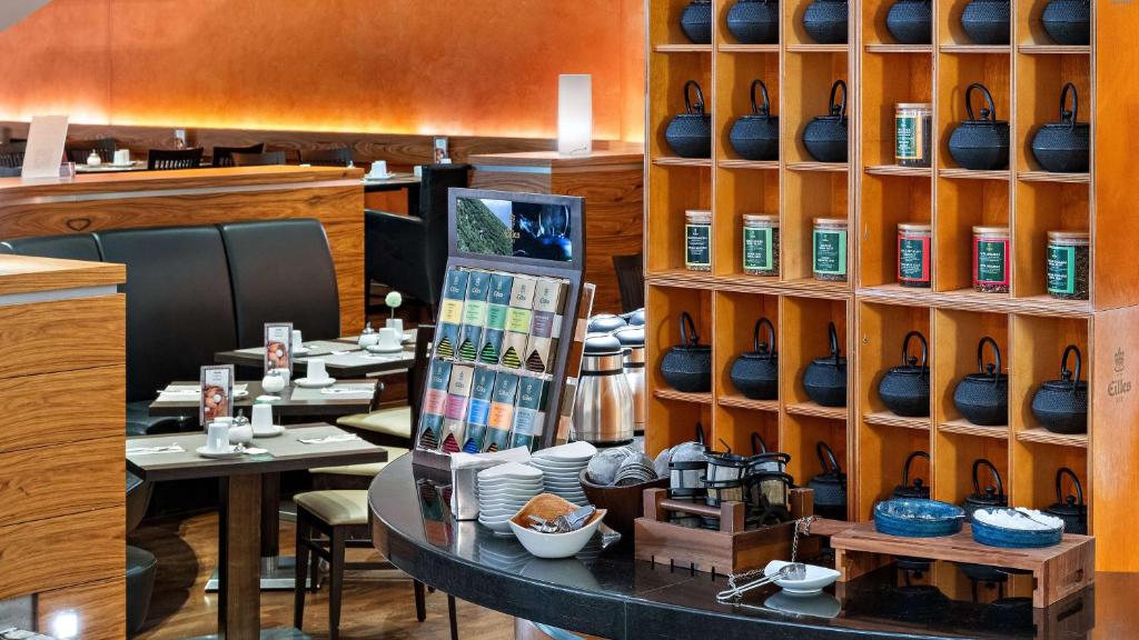 Hilton Dresden an der Frauenkirche - Resim 22