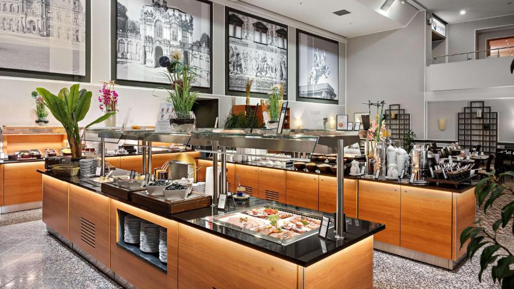 Hilton Dresden an der Frauenkirche - Resim 25