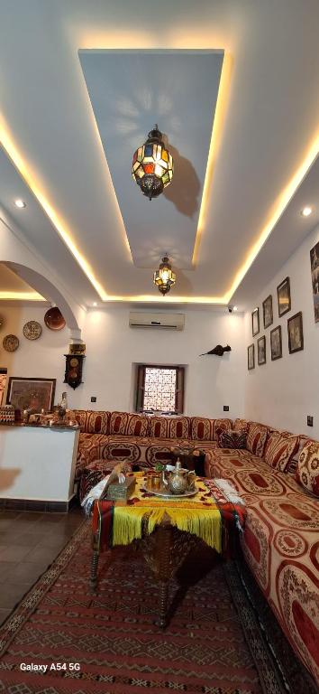 Posezení v ubytování Hostel Dar Ben Youssef