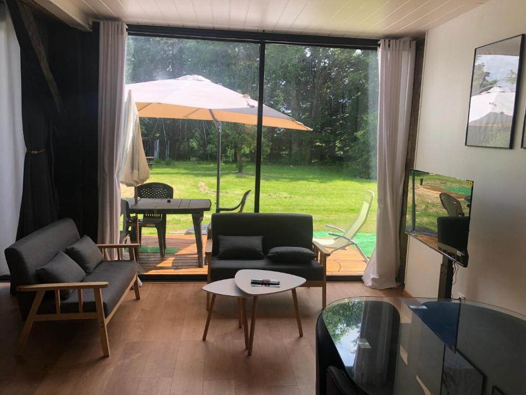 Photo de la galerie de l'établissement Maison confort à la campagne, à Marsaneix