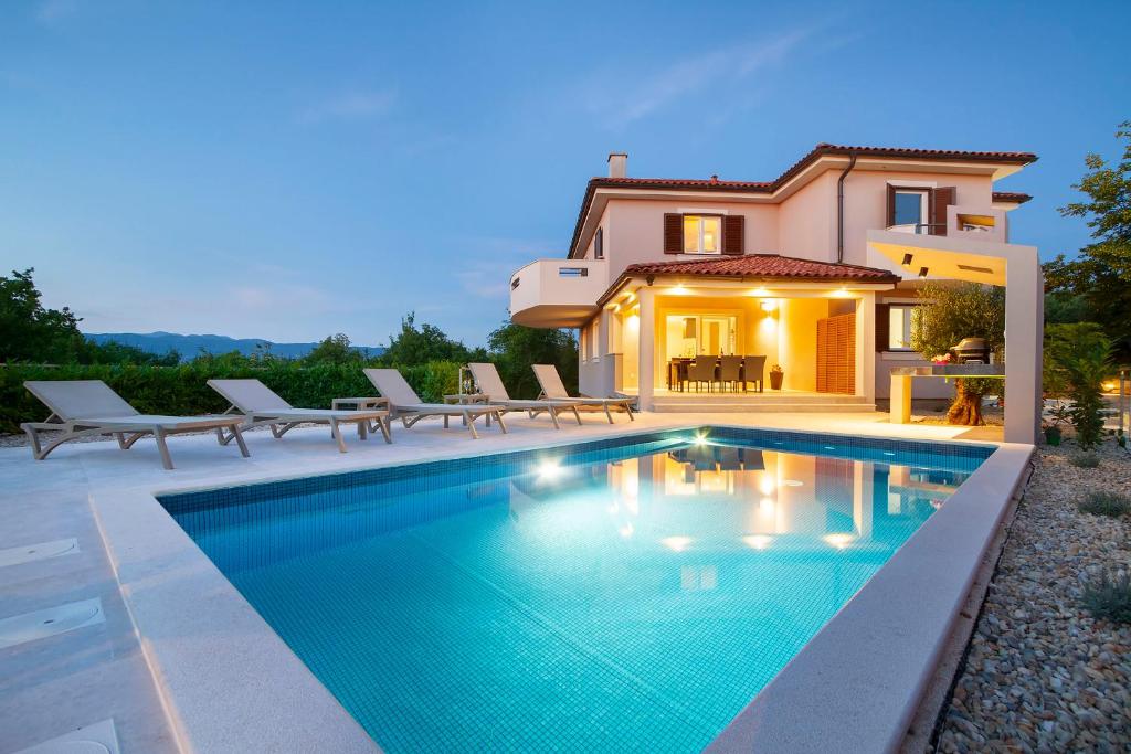 Πισίνα στο ή κοντά στο Apartment Lucas