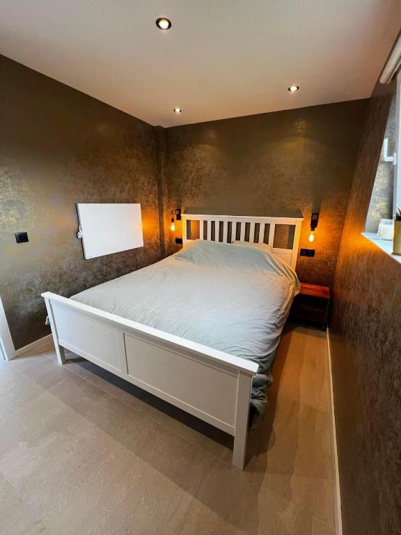 Postel nebo postele na pokoji v ubytování Garden Suite Monaco