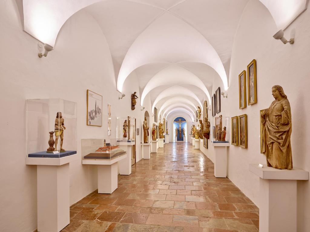Fotografie z fotogalerie ubytování Augustiner-Chorherrenstift Reichersberg v destinaci Reichersberg