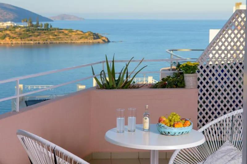 Bellevue Suites - 12