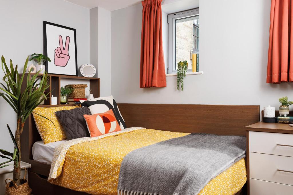 Unite Students - Sugarhouse Close - Royal Mile - 