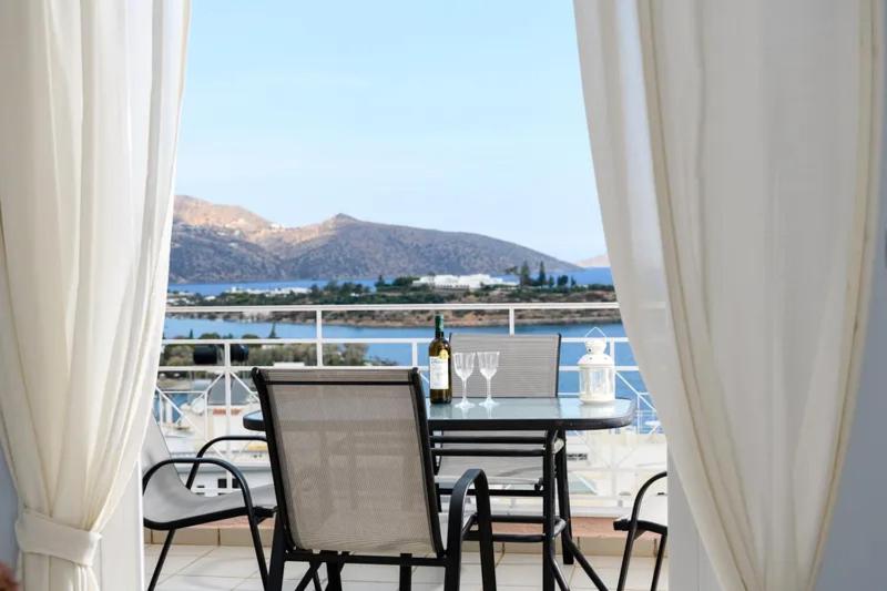 Bellevue Suites - Executive Suite Met Uitzicht Op Zee