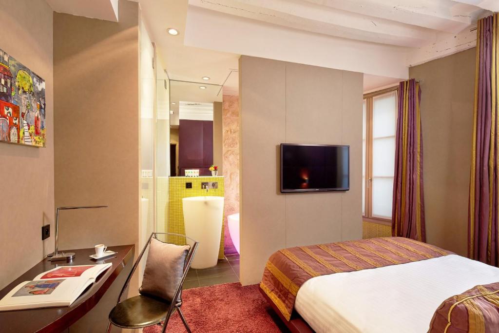 Hôtel de Notre-Dame - Resim 29