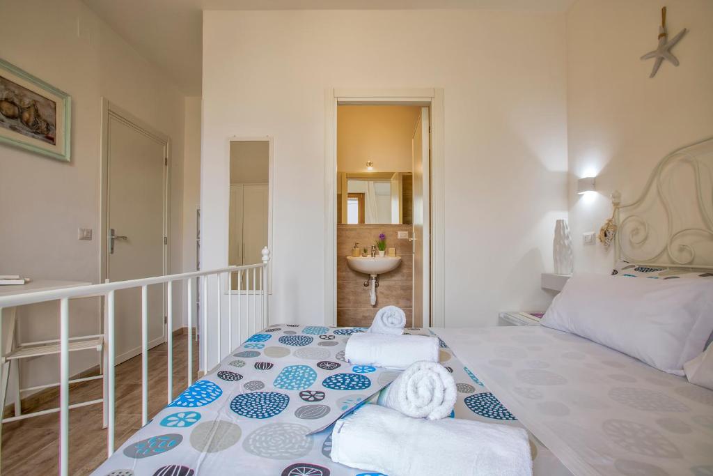 Postel nebo postele na pokoji v ubytování White Star rooms holiday accomodation self check-in