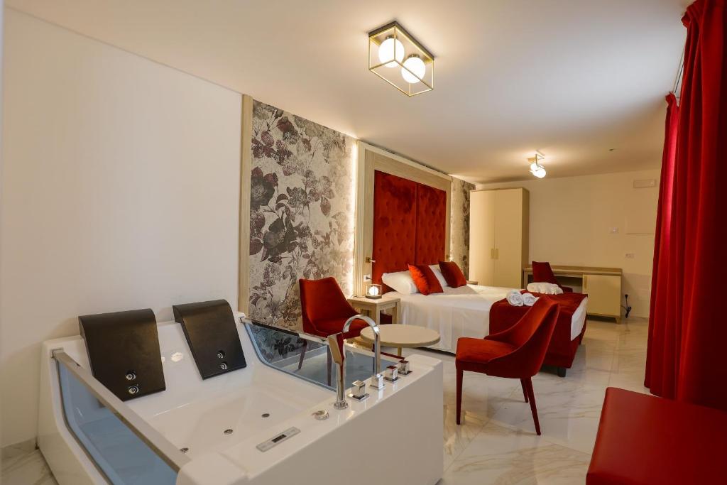 Grotta Saracena Resort - Double Room With Spa Bath
