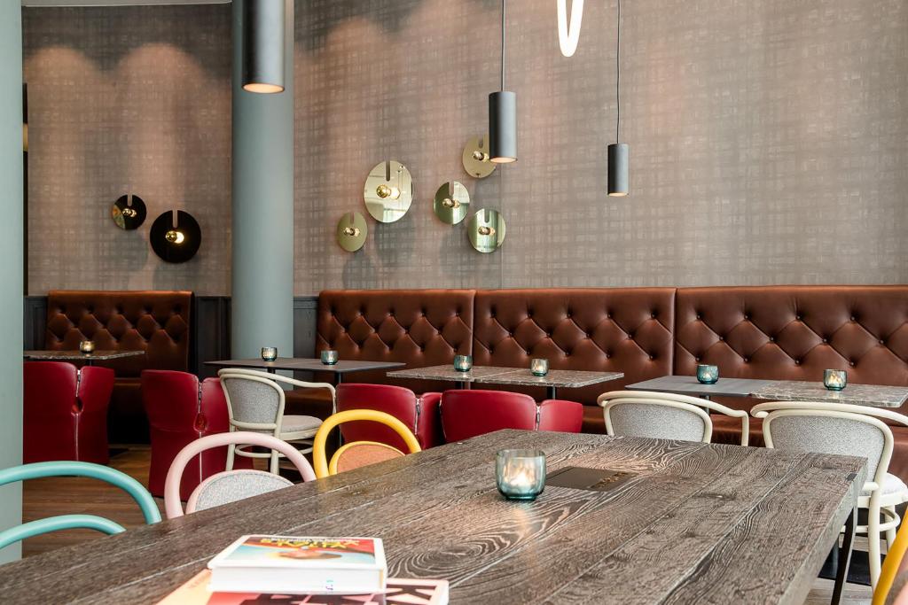 Зона вітальні в Motel One Graz