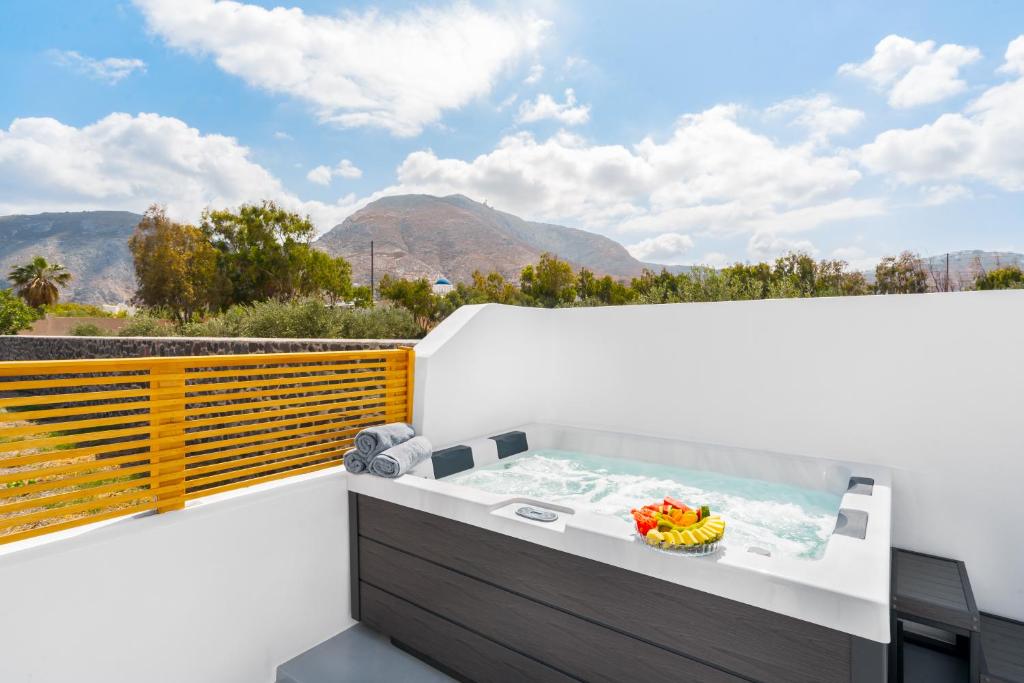 oliva-suites-santorini-kamari-updated-prices-2026