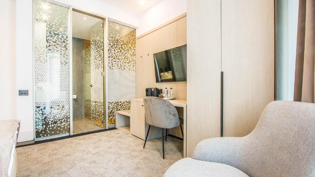 Central Carol APARTHOTEL 2 - Resim 5